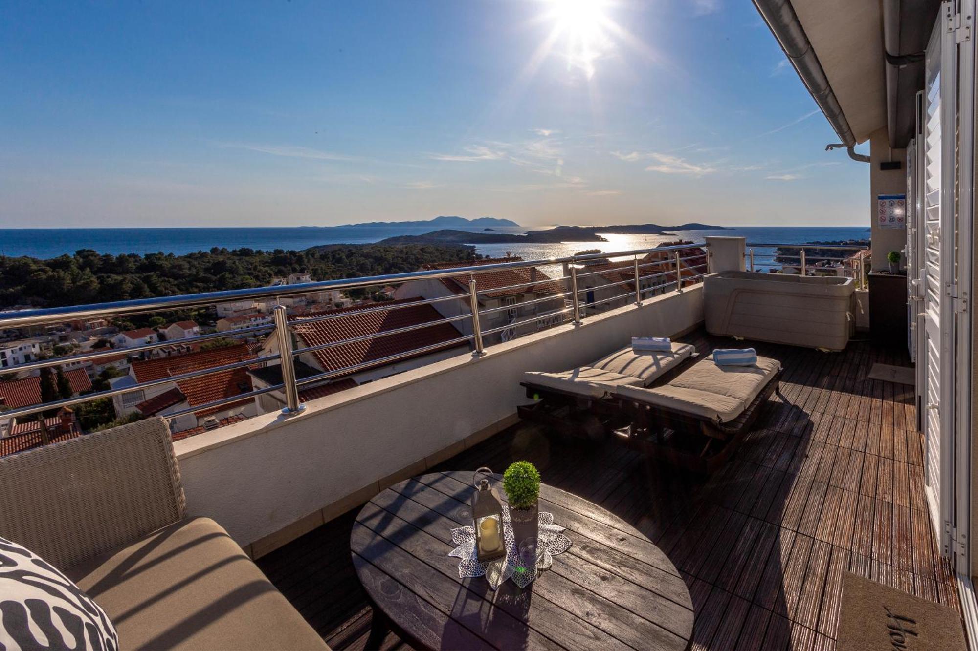 Apartments Pera Hvar Town Oda fotoğraf